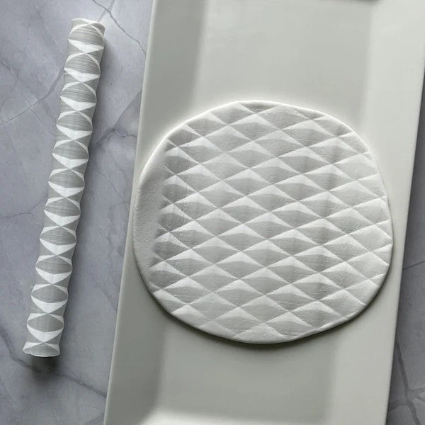 Diamond Pattern Roller