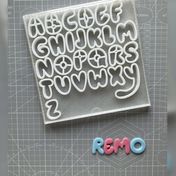 Bluey Font Fondant Cutter Set
